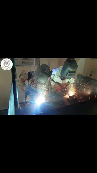 Welding Passion Boy & Girl Sparks! #welder #reels #education #welding