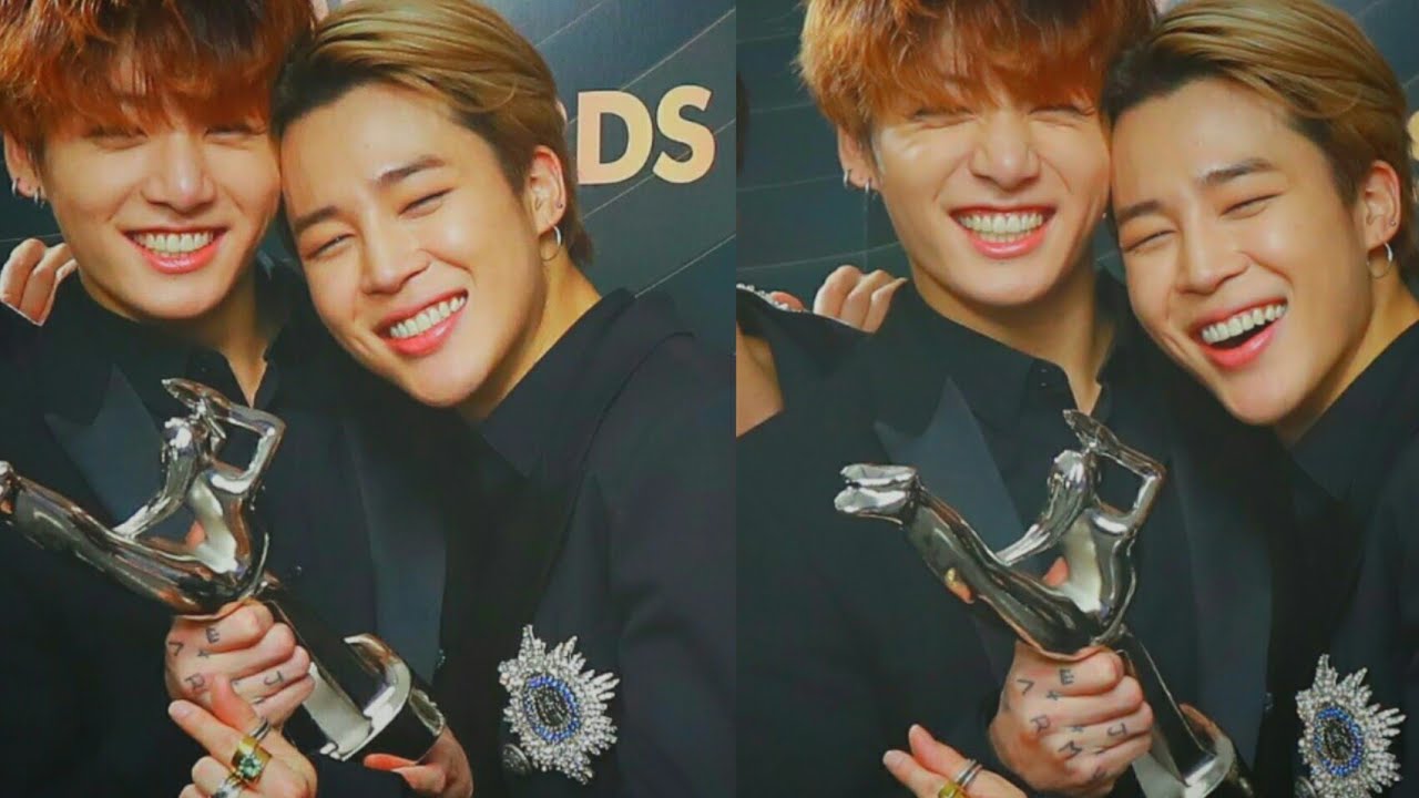 كُوك: كيفَ لقلبي أَن لا يُحب جمالاً كجمالك هيُونغ؟💙🍂 | جيكُوك من حفل GDA