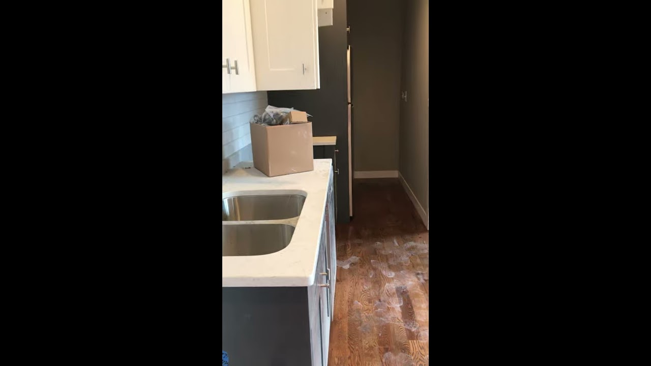 VIDEO TOUR 4625 S Drexel