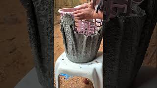 Fabricando vaso de cimento