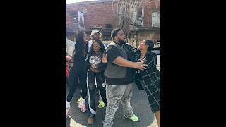 When Liz loses it on Mike in front of Sunny!