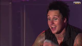 Papa Roach - Between Angels And Insects (Poland Woodstock 2011) Legendado em (Português BR e Inglês)