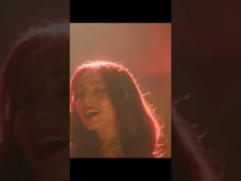 دنيا ملبشه مملكه الحرير
