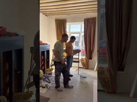 Впятером переехали в незаконченный дом #trendingshorts #diydecor #diydecors #diy