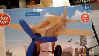 Interesting wooden toy kits in LIDL today