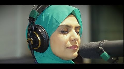 Rahmatun Lil Alameen - Zerina Sablay feat. 7 Steps Cultural Group (with English subtitle)