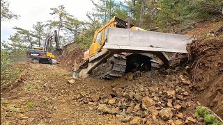 Как срезать склон бульдозером CAT D7g — Как расширить дорогу? #гусеница #бульдозер