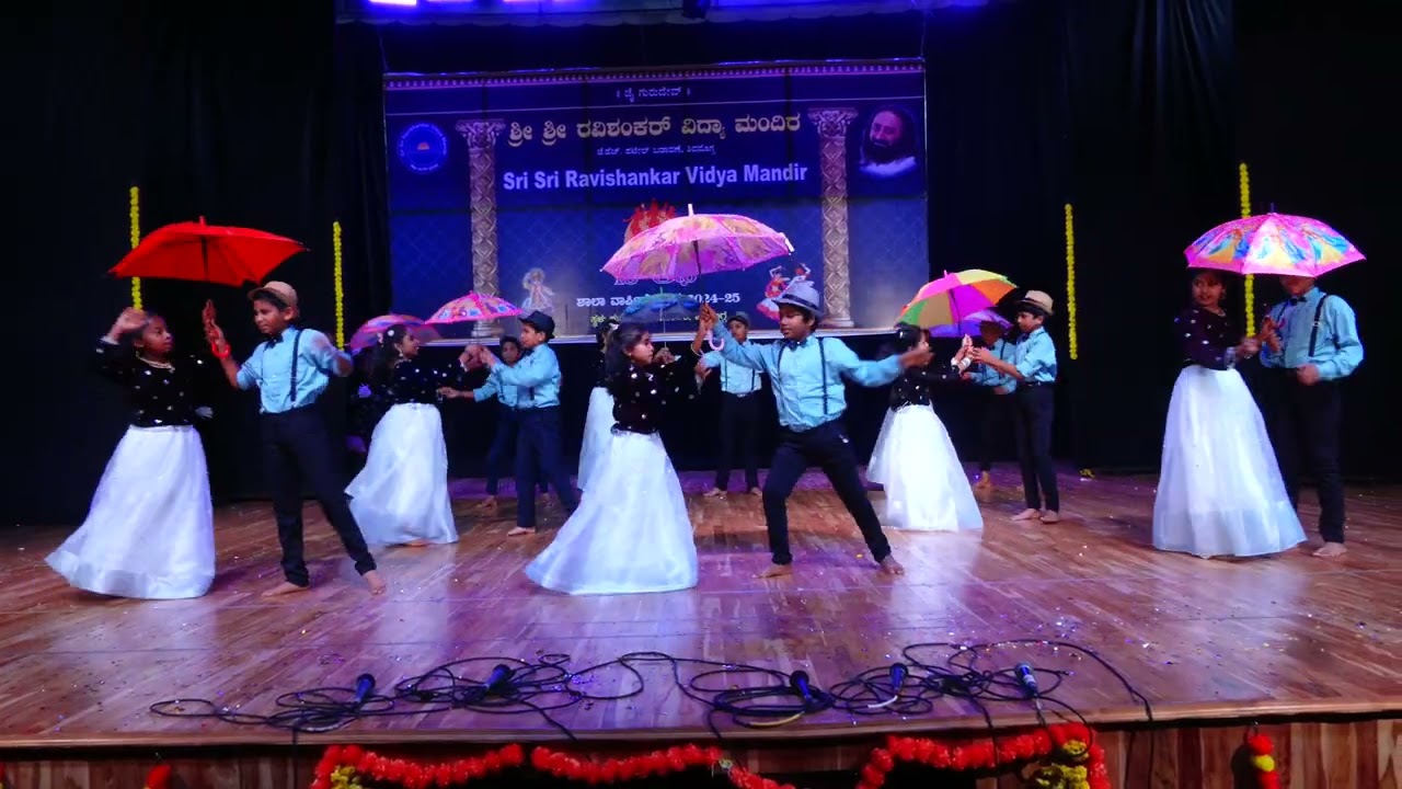 COUPLE DANCE PERFORMANCE BY 5TH STUDENTS