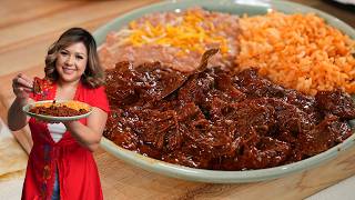 The BEST Shredded Beef Chile Colorado EVER, quick & easy Authentic Mexican recipe! 