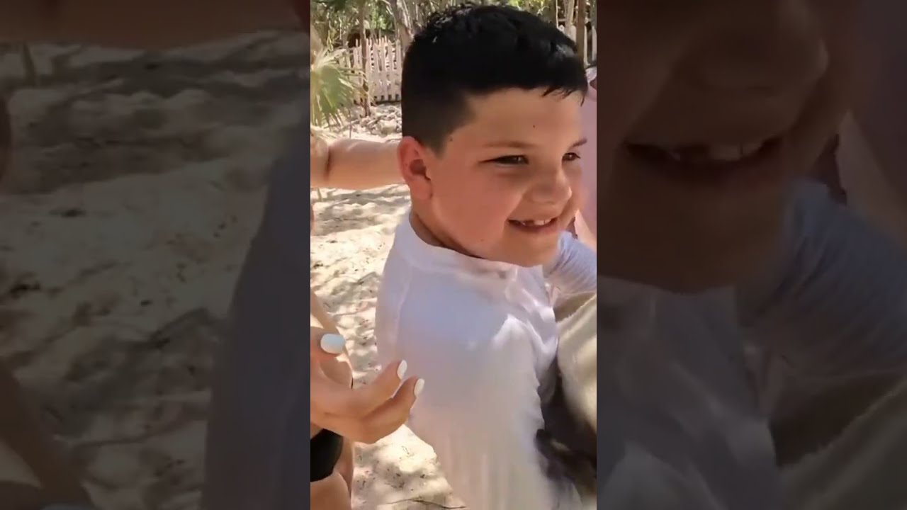 Bahama Pigs Aubrey Caleb