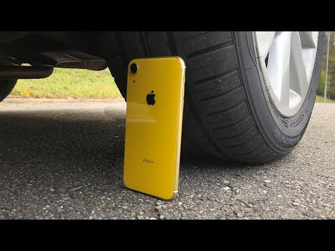 iPhone XR vs CAR