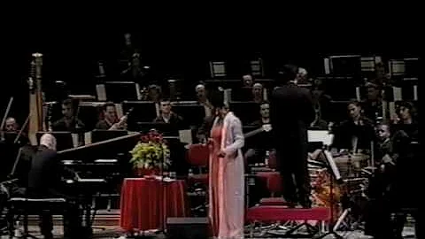 Dianne Reeves, voice, sings Fascinating Rhythm by Billy Childs, arranger, Gaetano Randazzo, conductor.