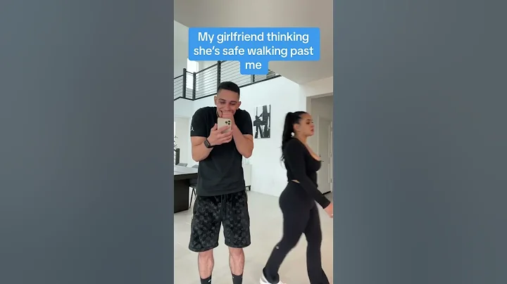 Why does my boyfriend always slap my 🍑