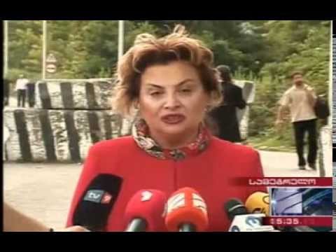 პრეზიდენტობის სახალხო კანდიდატი, ნესტან კირთაძე ენგურის ხიდიდან მშვიდობის გზავნილს ავრცელებს