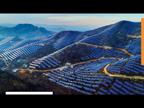 Видео: Где самая большая солнечная ферма в США?