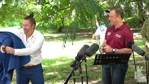 Owl Poops on Sign Language Translator During Press Conference in Queensland, Australia