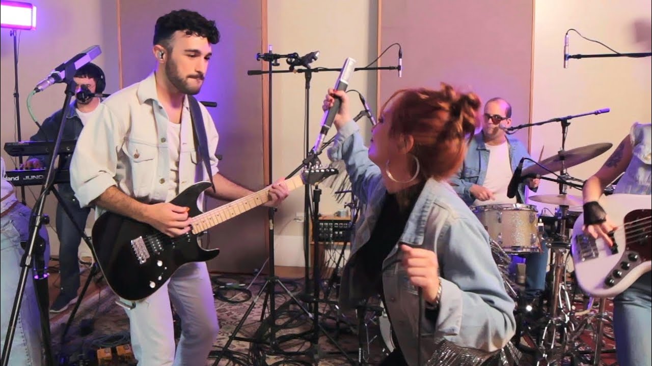 Hot Stuff (cover) - Funky Tide live session 2024 - 6 piece party band