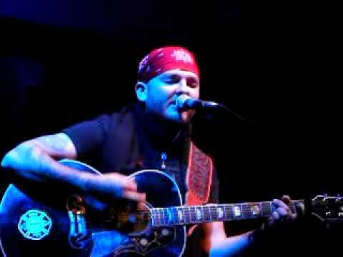 Stoney LaRue "Straight Faced Clown"