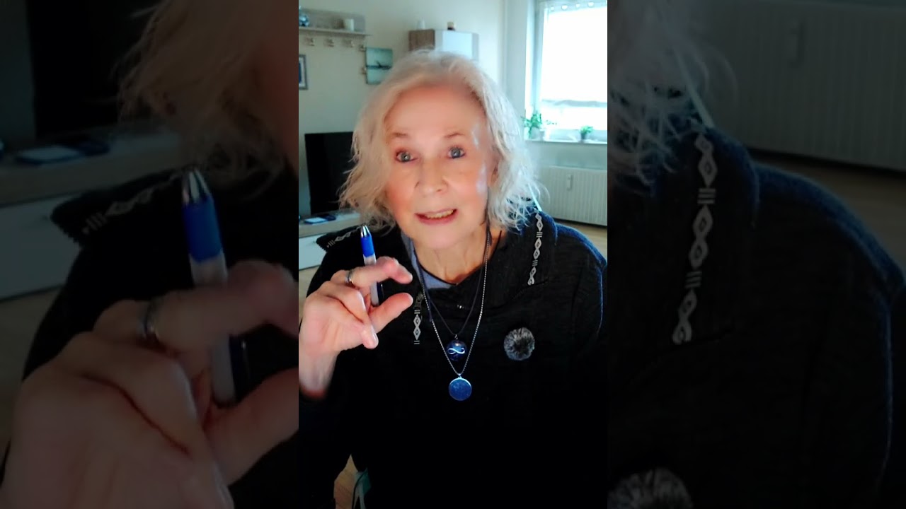 Neumondin 🌚 im Sternbild Schütze ♐️  und Tierkreiszeichen Steinbock ♑️  