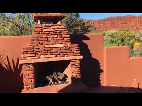 Video: Sun Cliff Sedona Vacation Rental Er Som Et Personlig Feriested For To