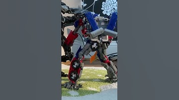 Optimus vs The fallen Transformers stopmotion Revenge of the fallen