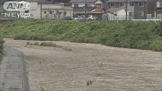 道路が崩れ住民が孤立状態　島根に一時大雨特別警報(17/07/05)