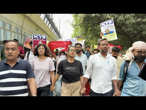 Flash protests continue in New Delhi as Indian police detain demonstrators | AFP