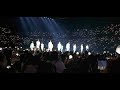 Fancam of crowd at Seventeen&#39;s LA show singing smile flower.