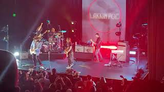 Larkin Poe - &quot;Deep Stays Down&quot; and &quot;Runnin&#39; Down a Dream&quot; - Fonda Theatre - Los Angeles, CA 2-11-23