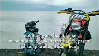 Story' wa Supermoto