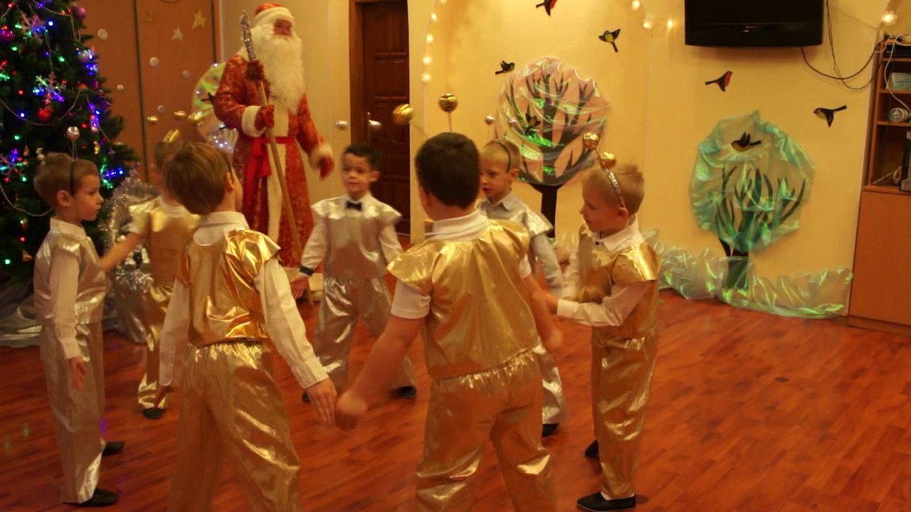 детский танец роботов видео. детский танец роботов видео. танец робота в садик. робот бронислав танец. робот бронислав танец в детском саду видео.