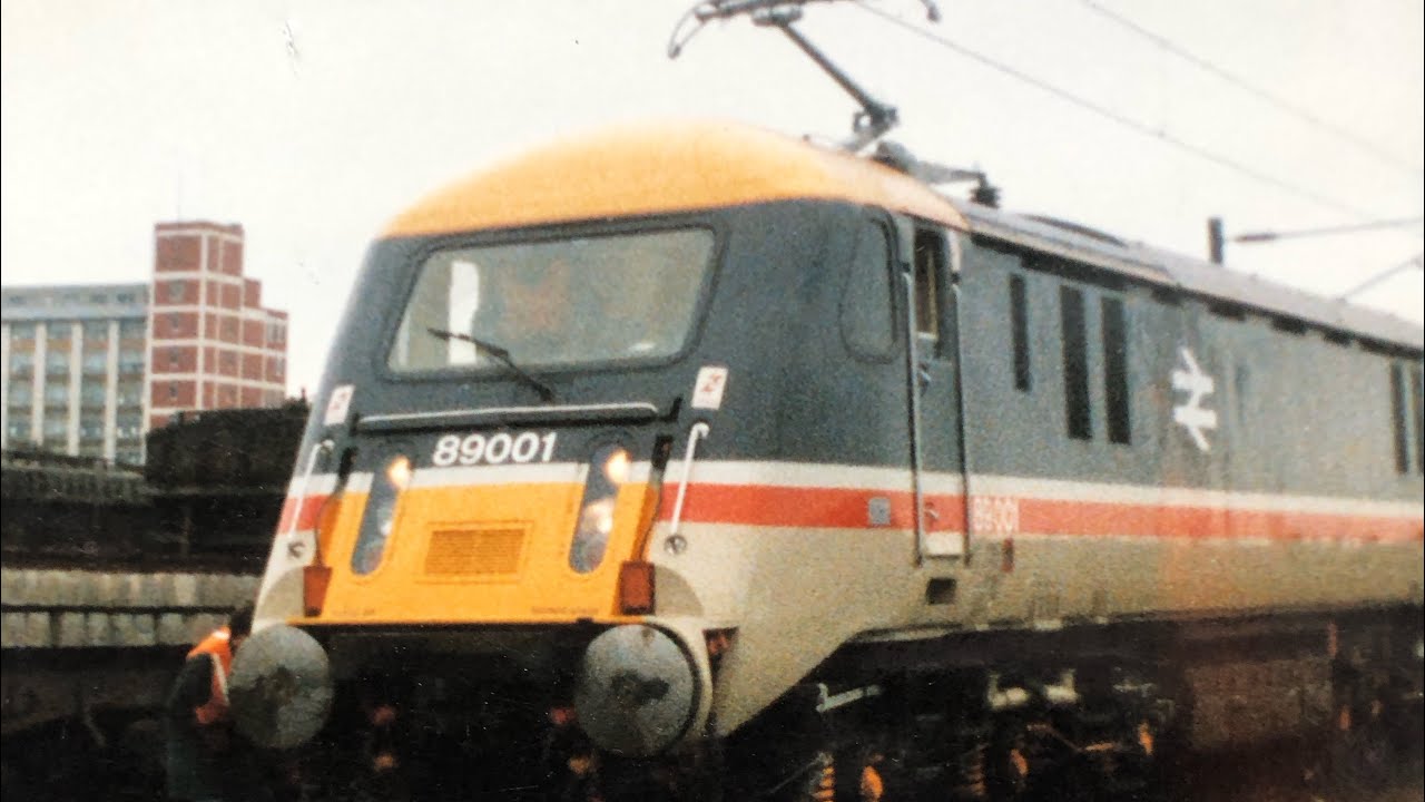 89001 First Passengers Run From King s Cross To Peterborough 17 36 89001-first-passengers-run-from-king-s-cross-to-peterborough-17-36