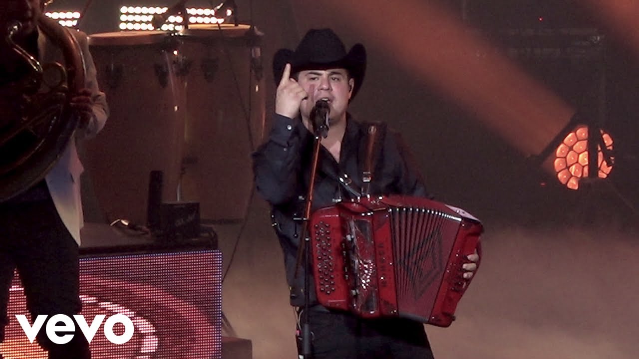 Alfredo Olivas - La Danza Del Venado (En Vivo)