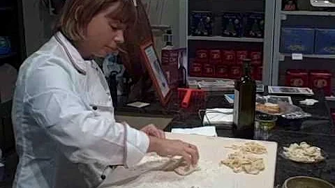 Sarah Fioroni Teaches Us How to Make Pasta By Hand
