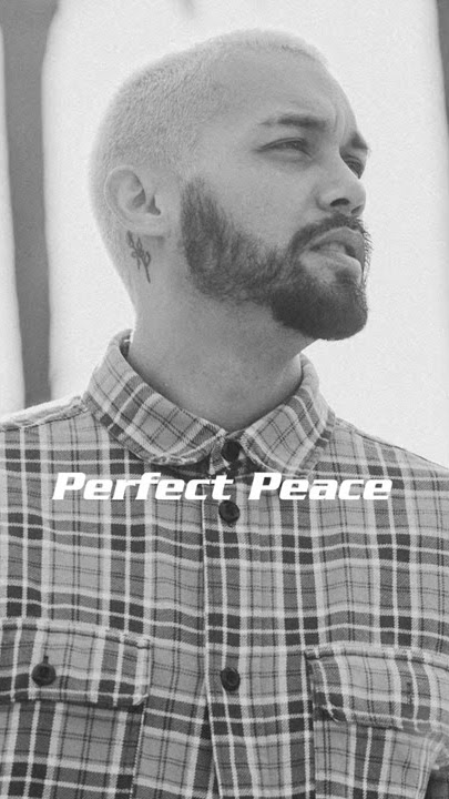 To me, living in perfect peace means a surrender to His plan, knowing that it's greater than mine🖤