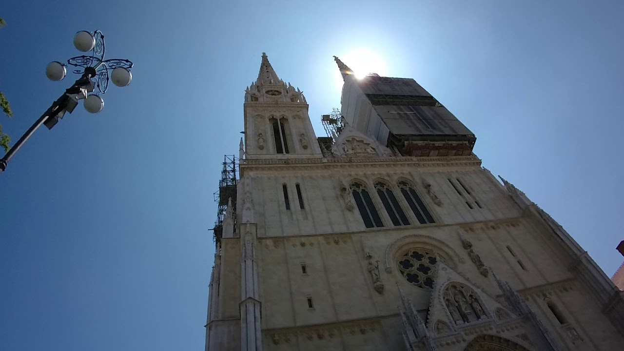 Katedrala Uznesenja BDM 12,00 Zagreb, Hrvatska