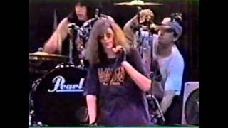 Video thumbnail of "Ramones - I Just Want To Have Something To Do  (Live Argentina 1996)"