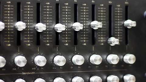 Esto es lo mejor en ecualizador – Technics SH 9090