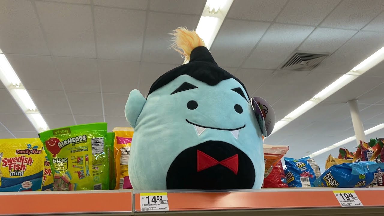 Walgreens 2021 Halloween Decorations & Candy, Half Stocked Aisle