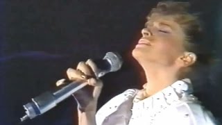 Loredana Groza - Bună seara, iubito! (Mamaia ’88) chords