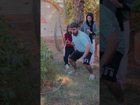 ثعبان كبير هجم علي الكابيتانو كله يروح يشوف كليب مدارسنا رجعت