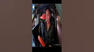 Văn minh còn hơn cả khách Tây, đón xe mà chủ động như chị này sẽ đỡ được một mớ phiền toái