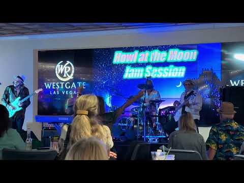 Pops Fernandez at the M Casino||PinkosTv||#shorts