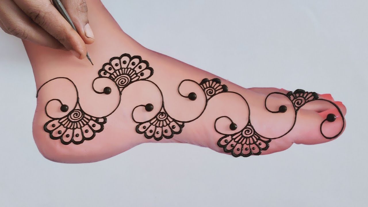 New beautiful mehndi design | pair ki mehndi lagane ka aasan ...