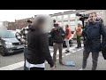 Autofahrer wird bei Straßenblockade der Letzten Generation gewalttätig