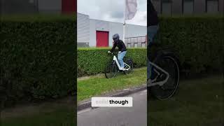 E-Bike Review: Assembly Issues and Smooth Ride Experience #shorts