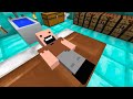 One day in the life of Notch (part 3) - by Razzy Show
