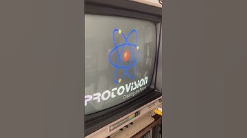 Commodore 64 Loading a game #Commodore64 #C64 #retrogaming #retrocomputer