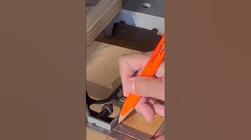 Modern DIY Plant Stand that’s easy to build #woodworking #diyproject #woodworking #คนไทยในอเมริกา