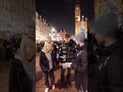 Mikołajkowe prezenty od #gdańskichlwów i Śliwki w Kompot 🎅 | Energa Trefl Gdańsk #Shorts